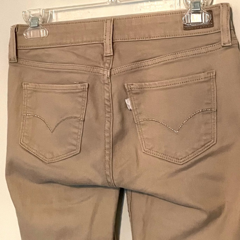 Levi’s Jegging - Picture 3 of 6